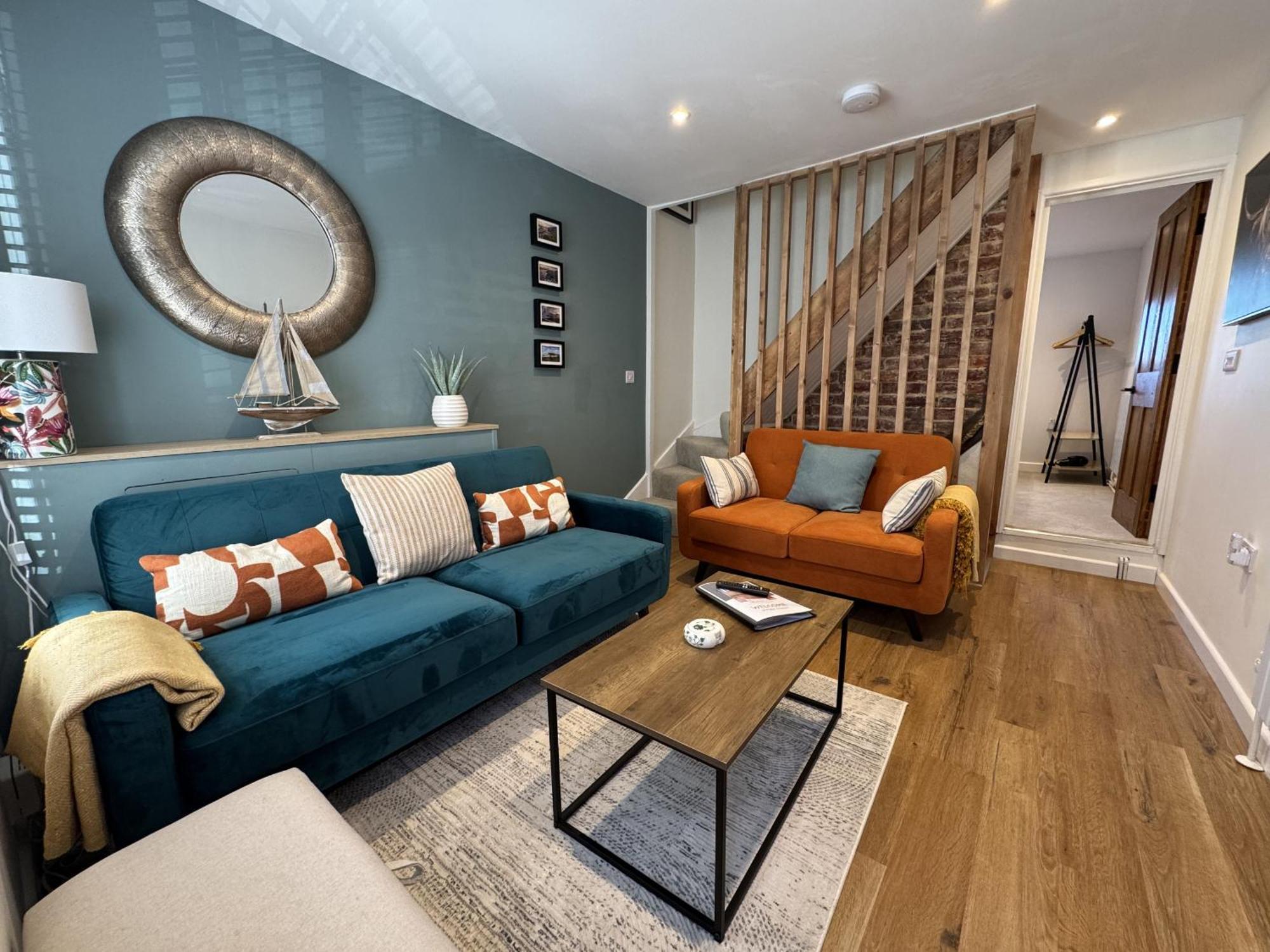 הוילה קאוז Driftwood House - Luxury Dog-Friendly Townhouse In Cowes, Steps From Marina מראה חיצוני תמונה