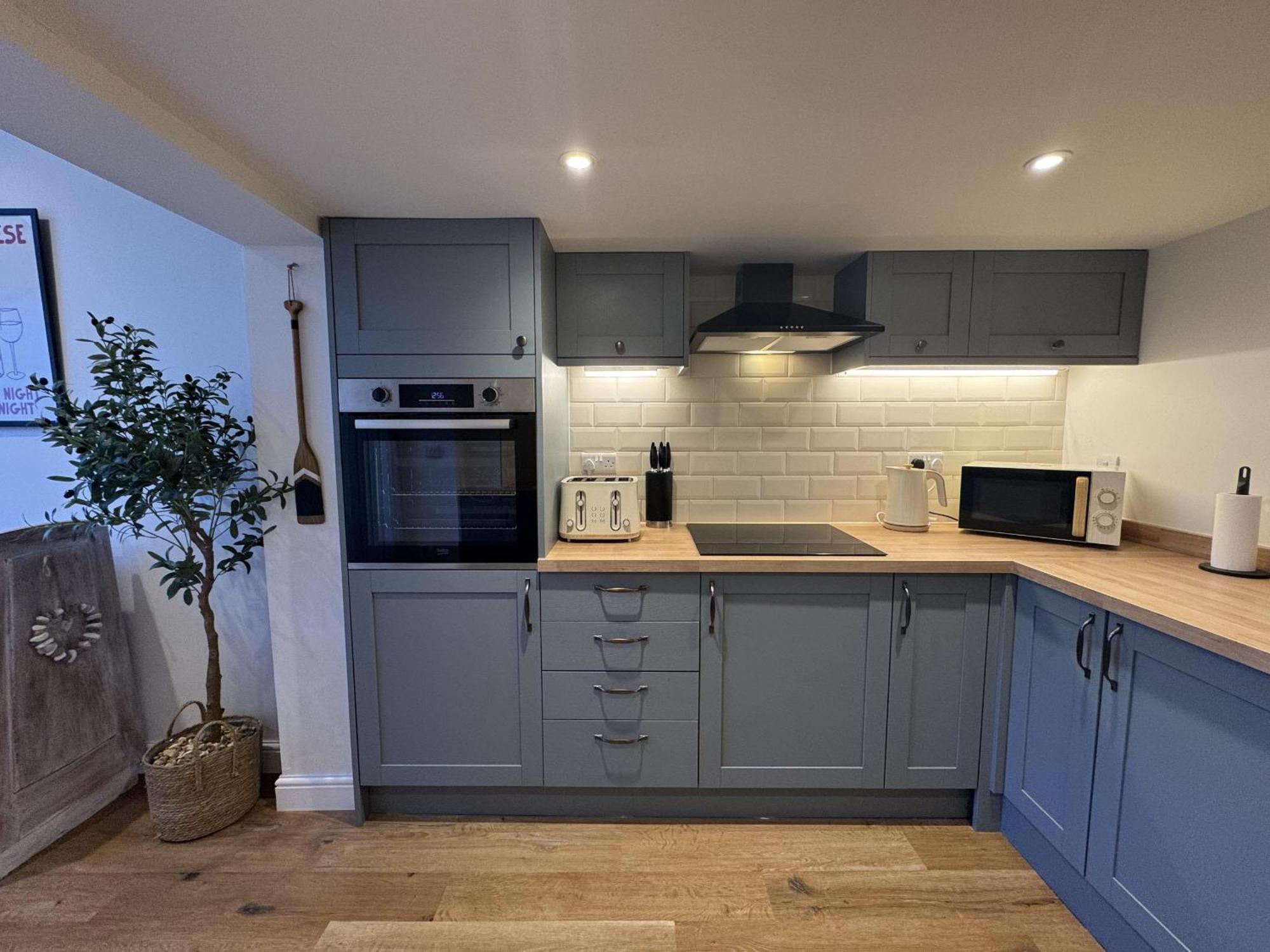 הוילה קאוז Driftwood House - Luxury Dog-Friendly Townhouse In Cowes, Steps From Marina מראה חיצוני תמונה